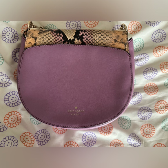 Kate Spade - purple/orange/pink “snake skin design” crossbody - Picture 2 of 10